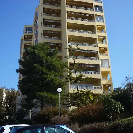 Apartment Confortable A Avec Balcon